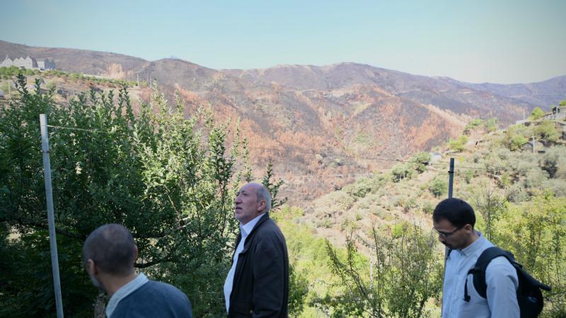 Sessão Pública «A Constituição que nos une»