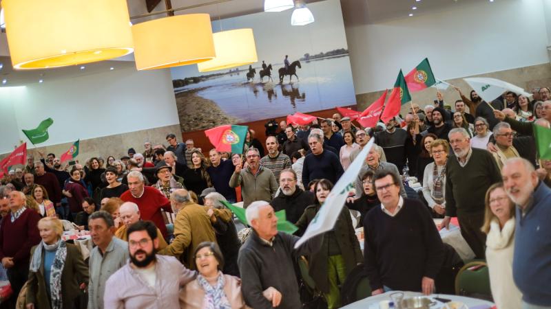 Jantar com apoiantes em Santarém