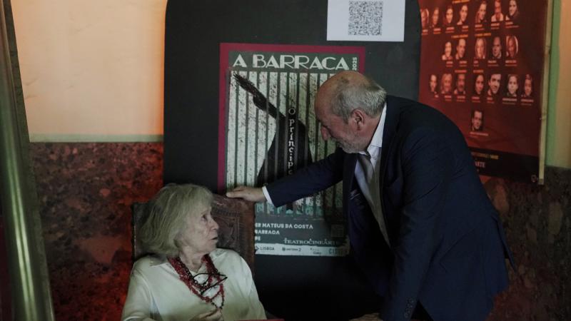 Visita ao teatro A Barraca